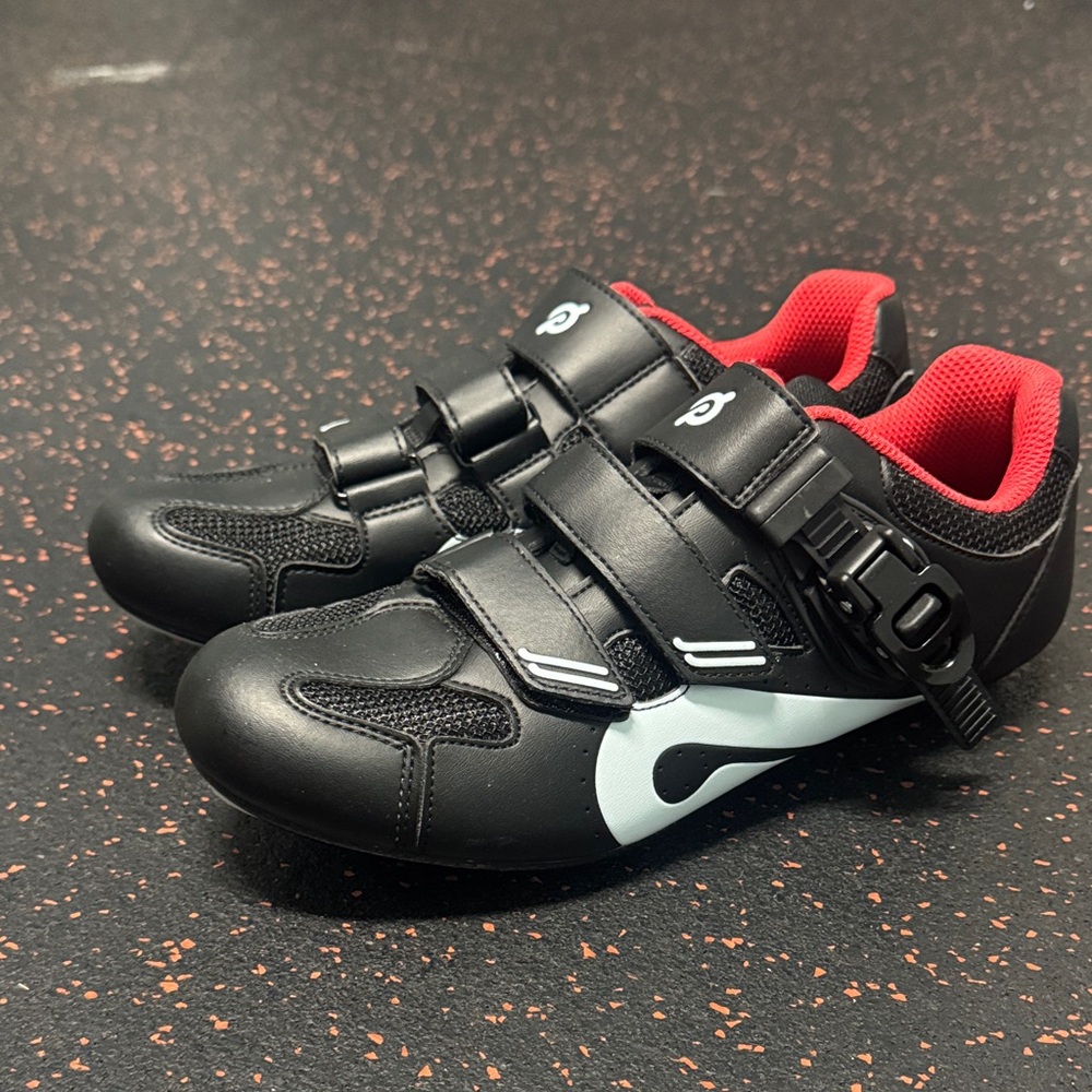 Peloton Cycling Shoes, Size 40 (US 9)